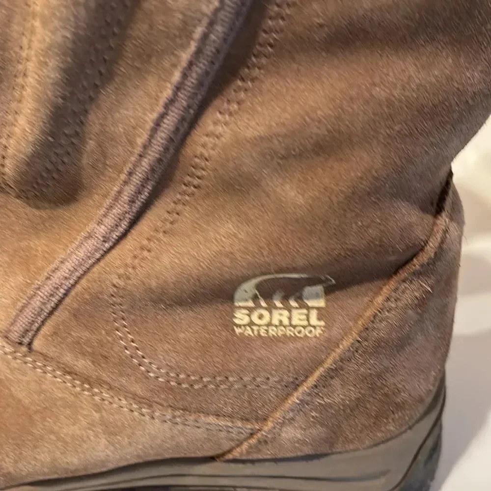 Sorel woman tan